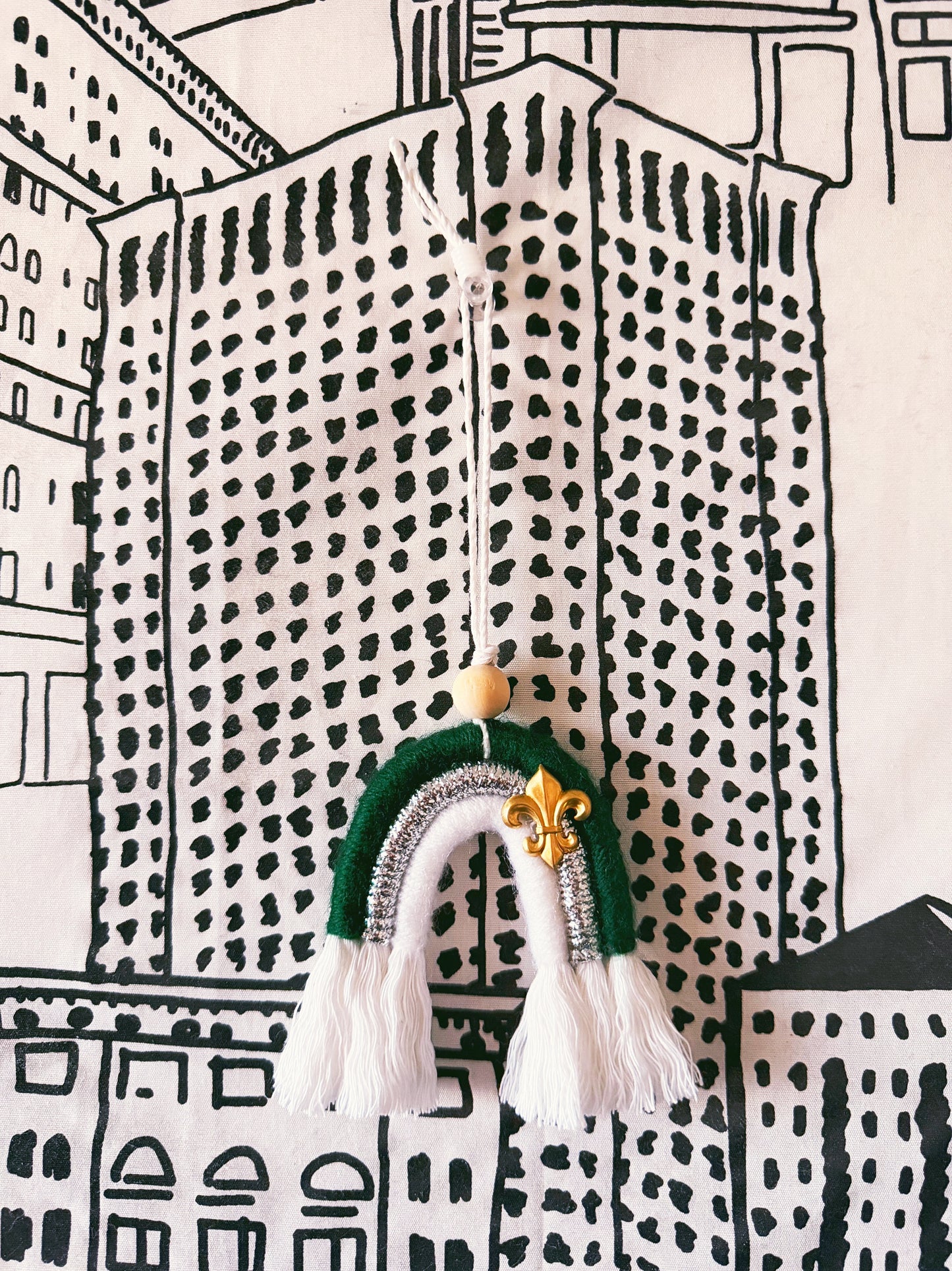 scouts rainbow charm