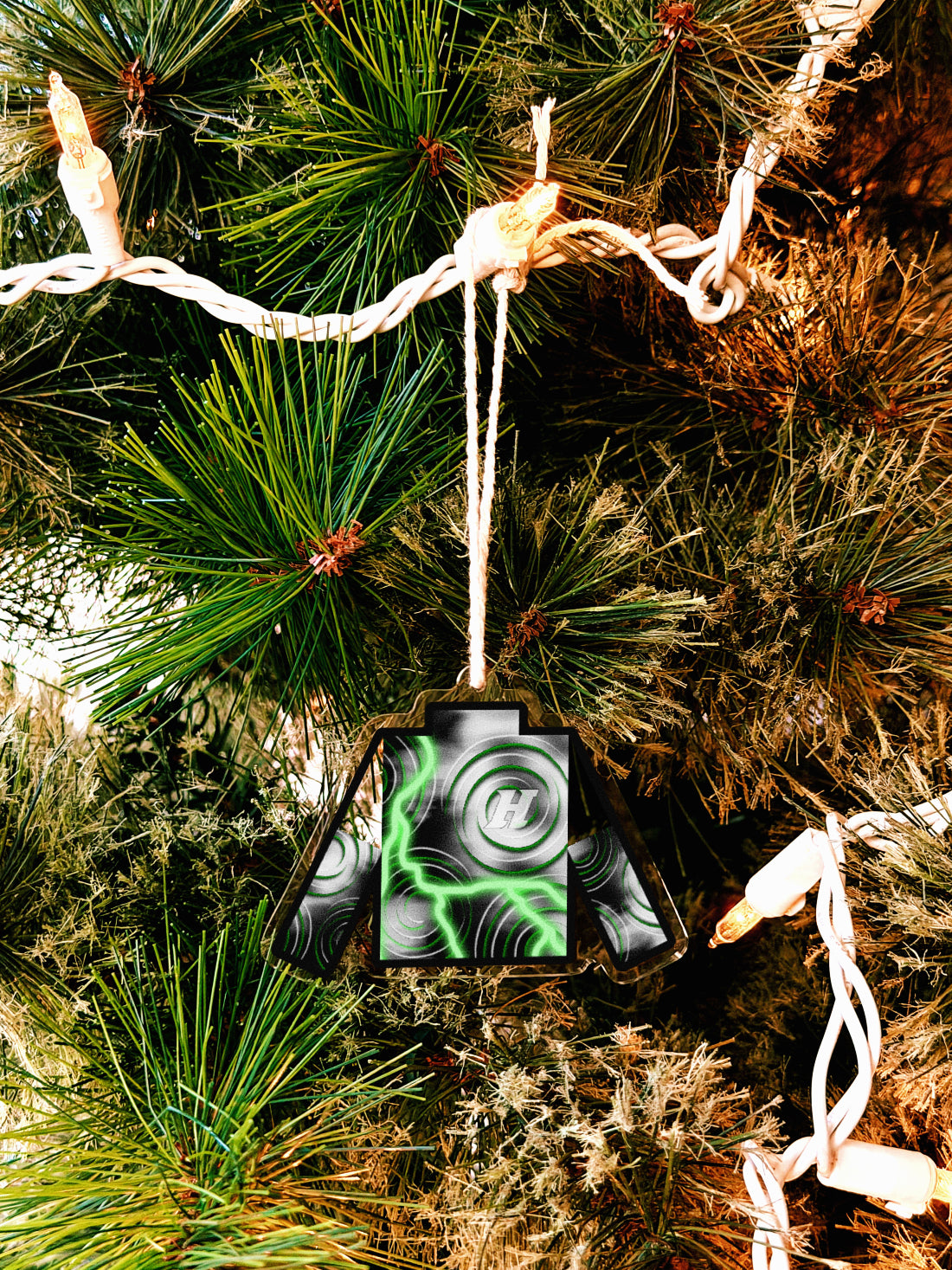 hurricane uniform ornament