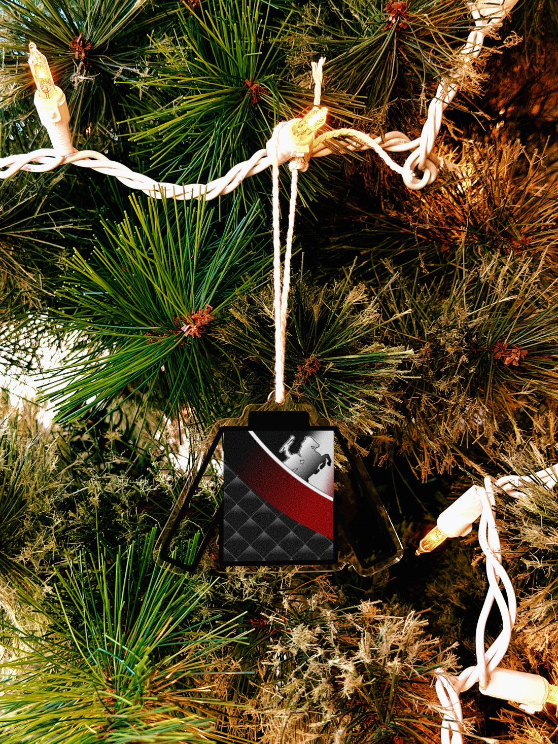 rhr uniform ornament