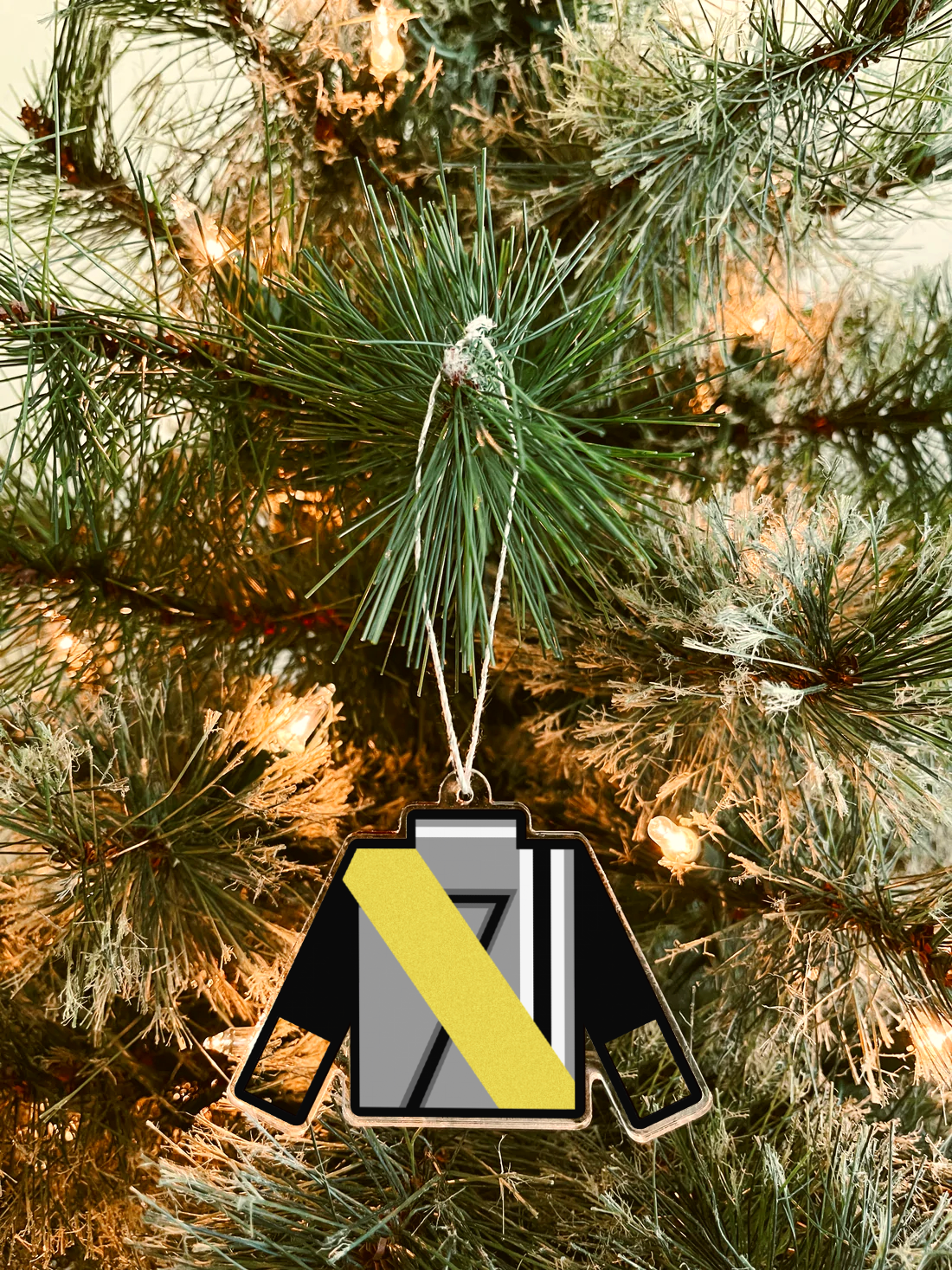 7th regiment uniform ornament