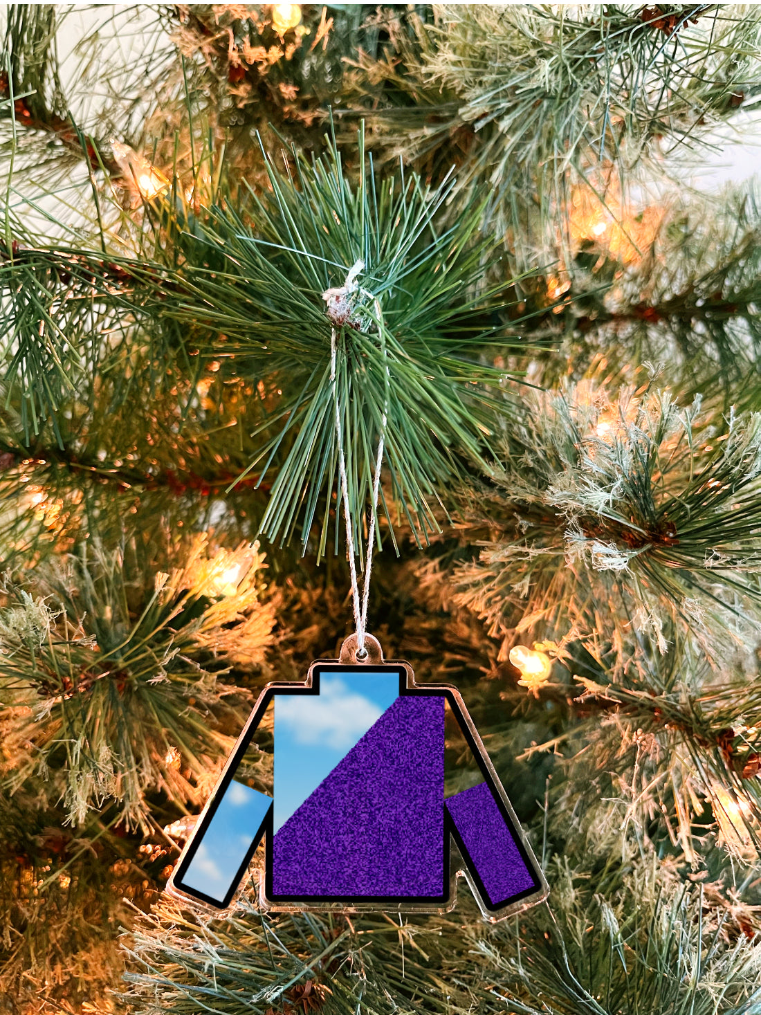 academy uniform ornament