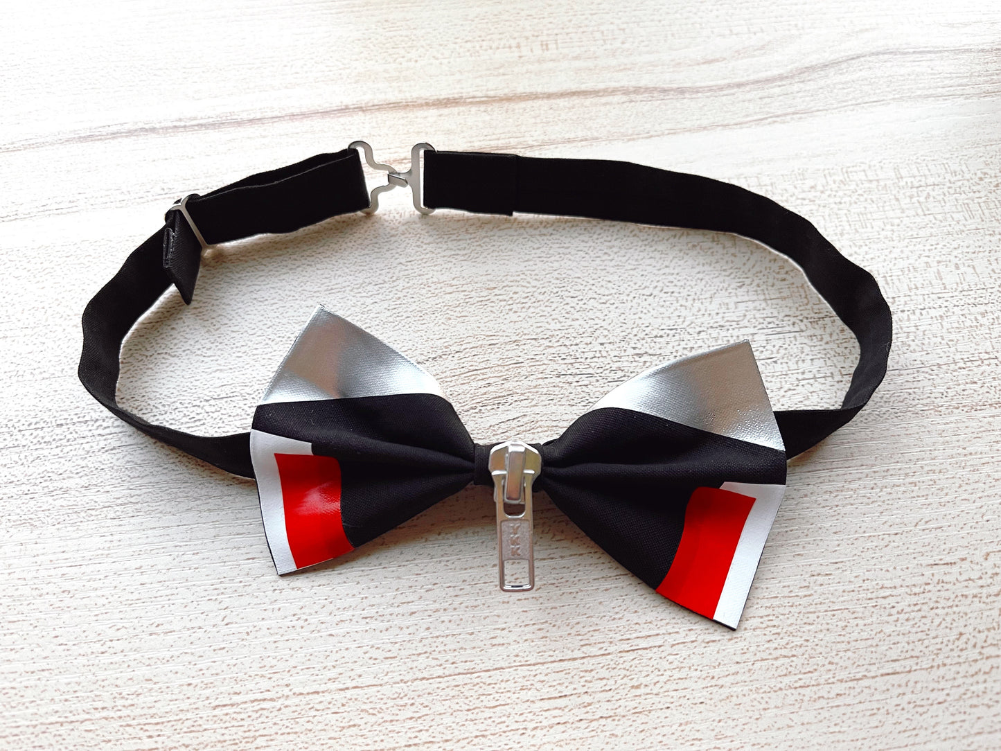 crusader uniform bow/bow-tie