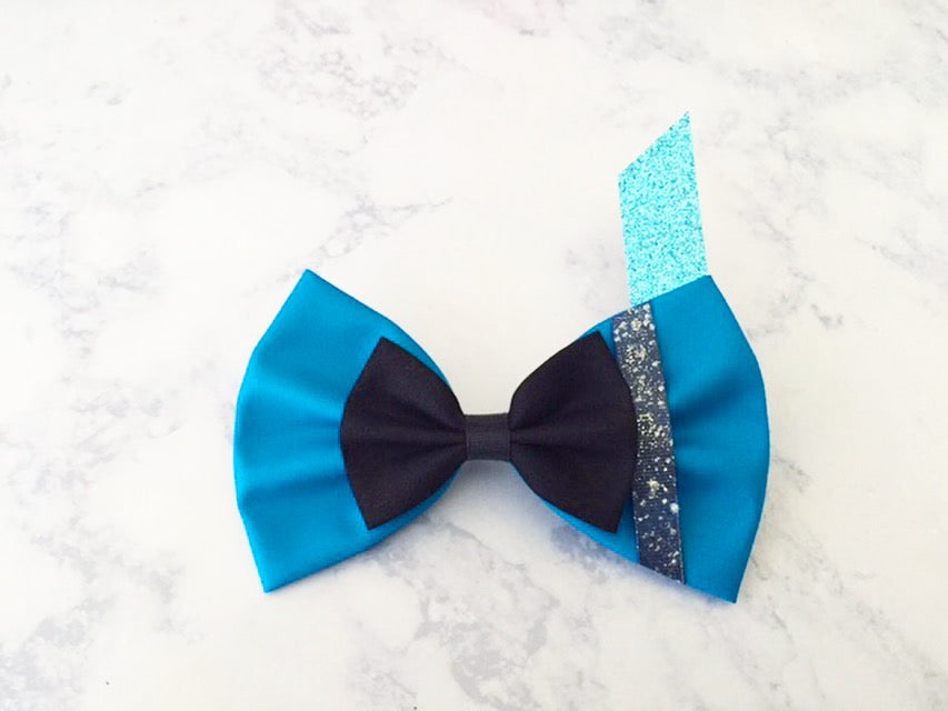 crown bow/bow-tie