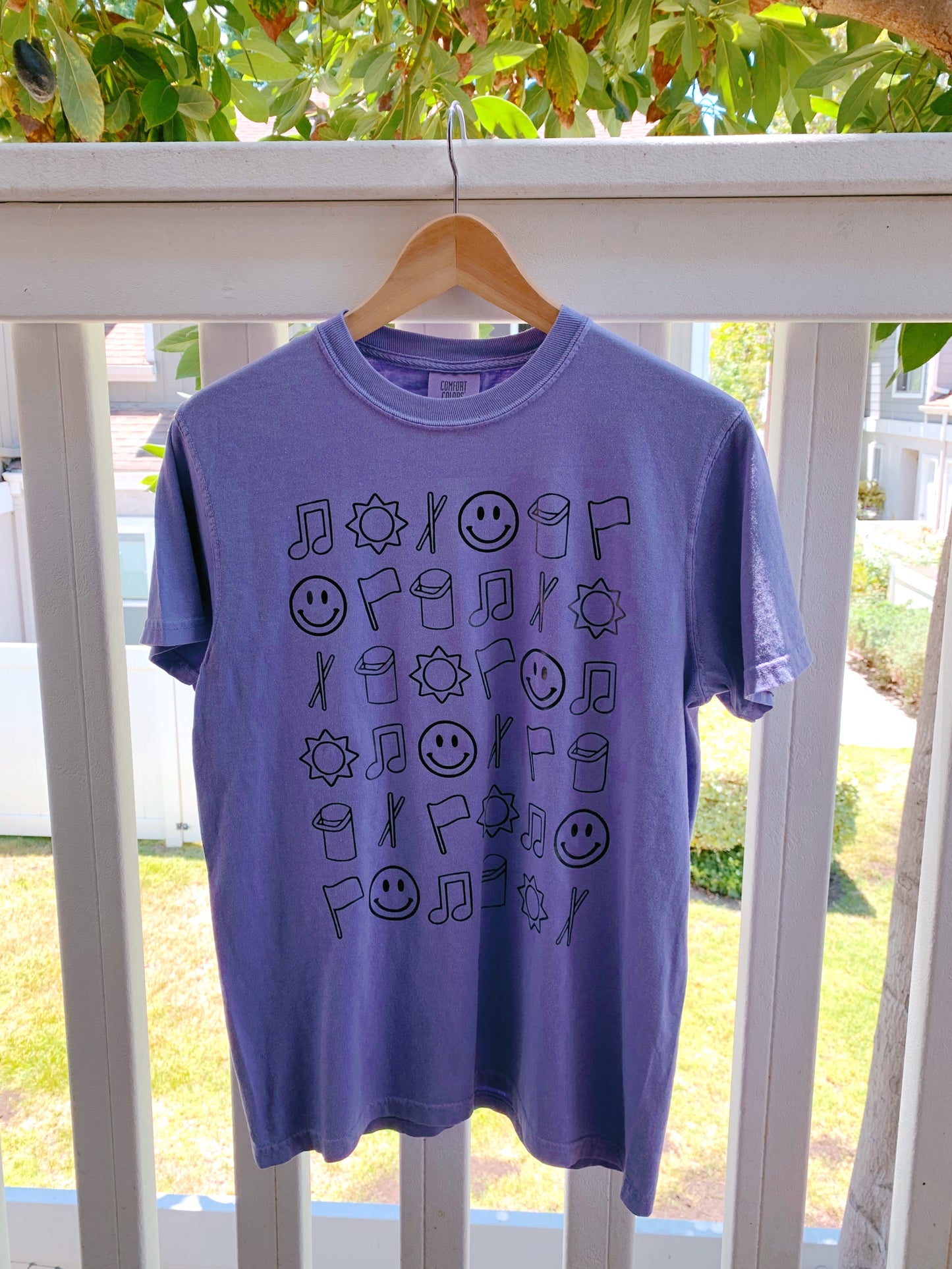 band things tee (lavender)